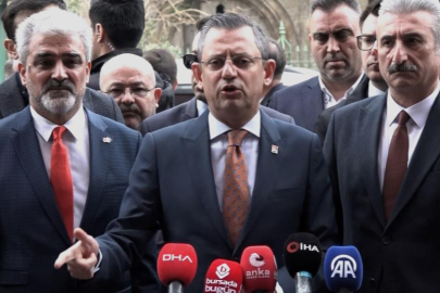 CHP Genel Başkanı Özgür Özel: "Bozbey, parti rozetini çıkaracak"