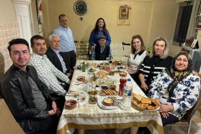 Mustafa Bozbey ilk iftarını Güler ailesiyle yaptı