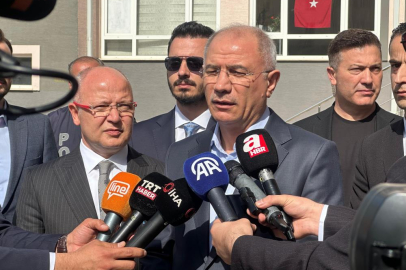 AK Parti Genel Başkan Vekili Efkan Ala ve İl Başkanı Gürkan oyunu kullandı