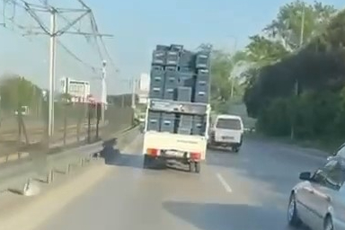 Bursa'da tehlikeli taşımacılık kamerada