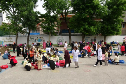 100 anne buluştu, çocuklarının okulunu böyle güzelleştirdi