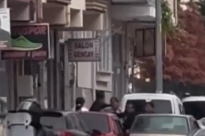 İki kişi arasındaki kavga kamerada