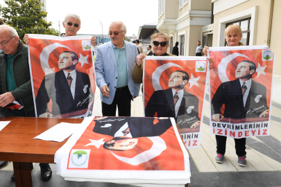 Osmangazi, Ata posterleri ile donatılıyor