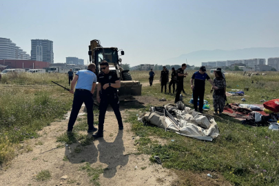 Bursa'da başıboş atlar ve göçebe çadırları toplandı