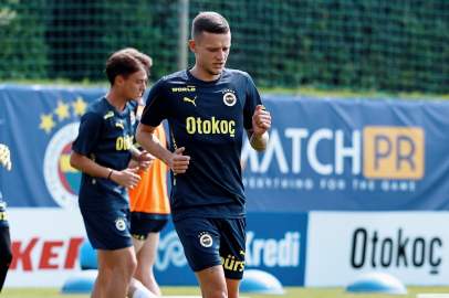Fenerbahçe, yeni sezon hazırlıklarını sürdürdü