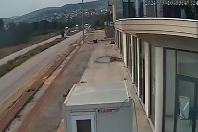 Bursa'da feci kaza! Kamyoncular kafa kafaya çarpıştı