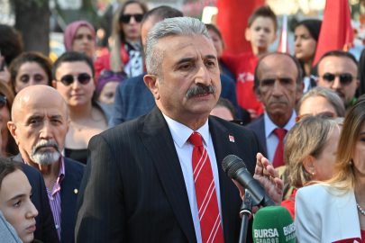 CHP İl Başkanı Yeşiltaş “DÜŞÜNCE VE İFADE ÖZGÜRLÜĞÜ BÜYÜK BASKI ALTINDA” dedi.