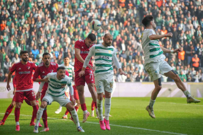 TFF 3. Lig:  Yenemedik..... Bursaspor: 0 - Düzcespor: 0