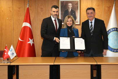 Üniversite-Sanayi işbirliğine örnek adım...