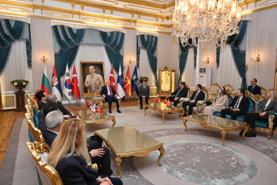 Bursa'ya Büyükelçi ve Konsolos  akını var.