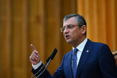 Diplomaya iş yok ama Cumhurbaşkanı adaylığı var...