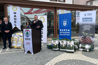 Büyükşehir’den çiftçiye tohum desteği