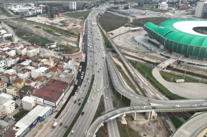 O Yol Üç Gece Trafiğe Kapalı...