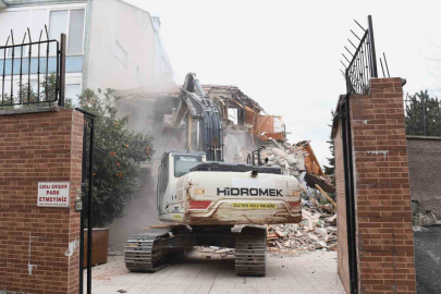 Tophane Surlarında Temizlik