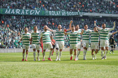 Bursaspor 4-0 ile 11 Puan Kazandı...
