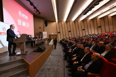 BTSO Başkanı Burkay " Türk İş Dünyasının yüz akı referans eğitim merkezi ;Bursa Business School' dur" dedi.
