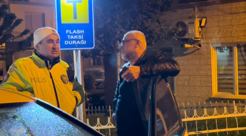 Alkollü sürücü ehliyeti kaptırınca "Daha şimdi içtim ne çabuk çıktı" diye isyan etti