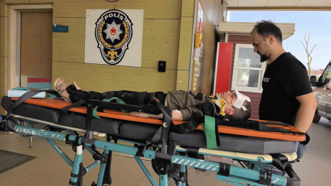 Bisikletiyle traktöre çarpan çocuk yaralandı