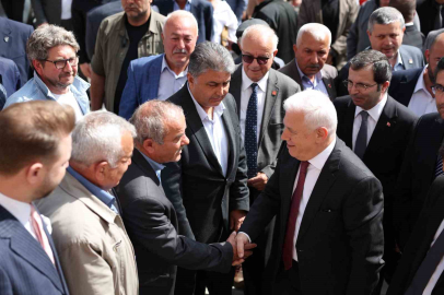 Başkan Bozbey Orhaneli'de  "Kenti hep beraber yönetiyoruz"