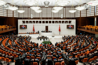 TBMM Başkanını Seçemedi....