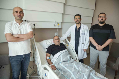 İki böbreğinde tümör tespit edilen hasta, kapalı cerrahiyle sağlığına kavuştu