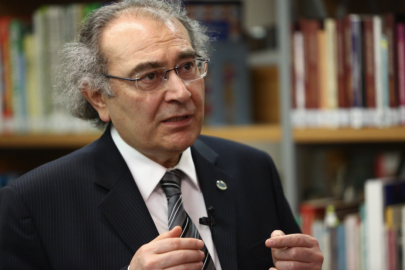 Prof. Dr. Nevzat Tarhan: "Sokaklarımızın ABD ve Kanada gibi esrar kokmasını istemiyorsak bu tarihi hatadan dönülmeli."