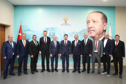 -Harmancık ve Büyükorhan’da Ak Parti Yeni İlçe Başkanları Görevde