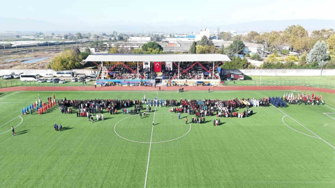 Yenişehir stadyumunda cumhuriyet coşkusu