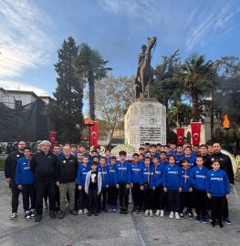 Yeşim Spor Kulübü’nden Ata’ya saygı