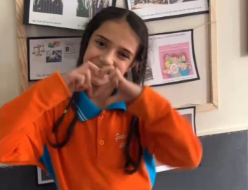 İnegöl’de öğrencilerden anlamlı 24 Kasım kutlaması