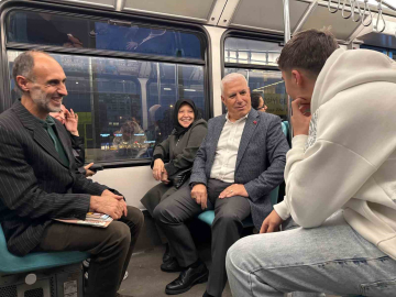 Başkan Bozbey’den çağrı "Haydi Bursa, geleceğine ve yeşiline sahip çık"