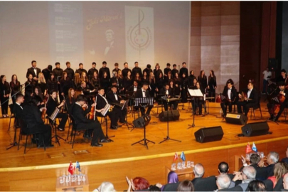 Zeki Müren’in 94’üncü doğum gününde unutulmadı