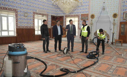 Yenişehir’de camiler üç aylara hazırlanıyor