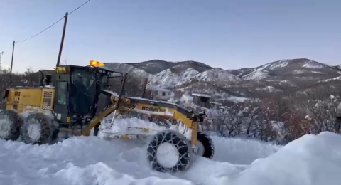 Bingöl’de kapalı köy yollarının büyük bölümü ulaşıma açıldı: 24 köy yolunda çalışmalar sürüyor