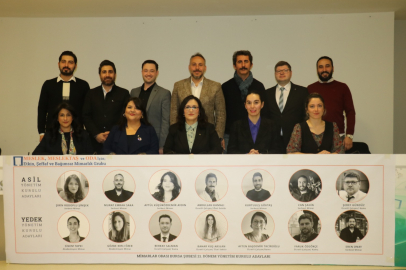 Mimarlar O  Kaleyi  Teslim Etmemek İçin Devam Diyor...