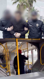 Otobüste tartıştığı genci darbeden şüpheli yakalandı