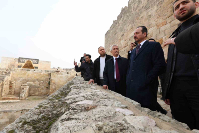 AK Parti heyetinden Halep’e çıkartma