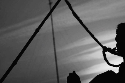 Güzelyalı’da Şüpheli İntihar…