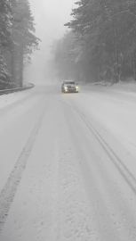 Uludağ’da dün gece yoğun kar yağdı, kar kalınlığı 163 santimetreye ulaştı