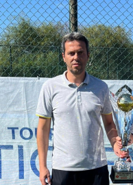 Halı sahada kalp krizi geçiren eski futbolcunun o anları ortaya çıktı