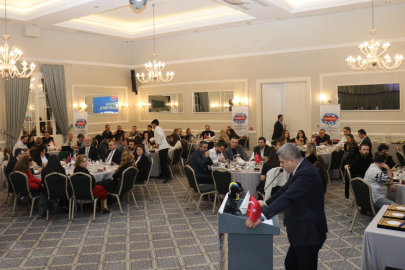 GESİAD' ın İş Dünyasına Verdiği  Genç İftarı  lezzetli oldu...