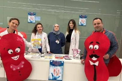 Hasta ve hasta yakınları böbrek hastalıkları hakkında bilgilendirildi
