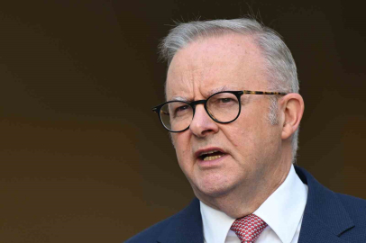 Avustralya Başbakanı: "İhtiyacınızdan fazla yakıt almayın, işe gidip gelirken toplu taşıma kullanın"