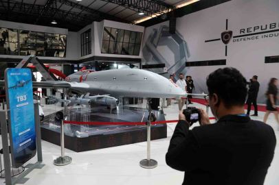 İtalya, Bayraktar TB3 SİHA’ları uçak gemisine entegre edecek