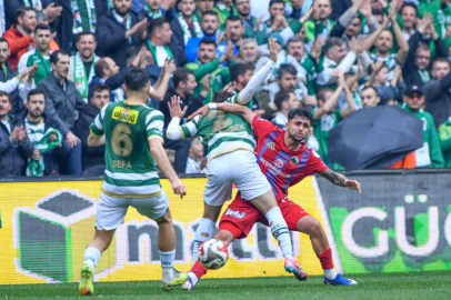 Bursaspor Evinde Kazandı ve 1 Lige Çıktı