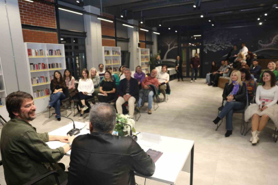 Hakan Bıçakçı, TikTok çağında edebiyatı sürdürmeyi Nilüfer’de anlattı