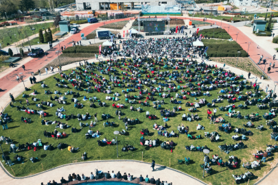 BURSA'DA DEV EKRANDA BURSASPOR COŞKUSU!