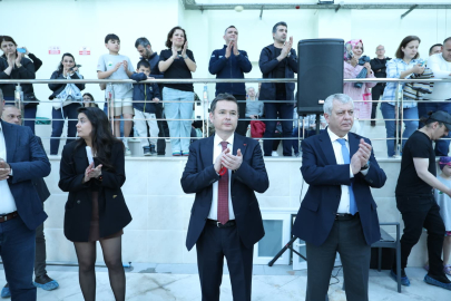       Osmangazi’de Kulaçlar Çocuk Bayramı İçin Atıldı