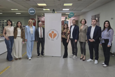 BHİD’de bayrak değişimi
