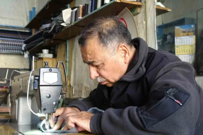 Yarım asırdır geleneksel şalvar dikiyor
